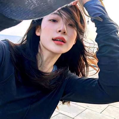 捡个美男当老公培养成材就好了